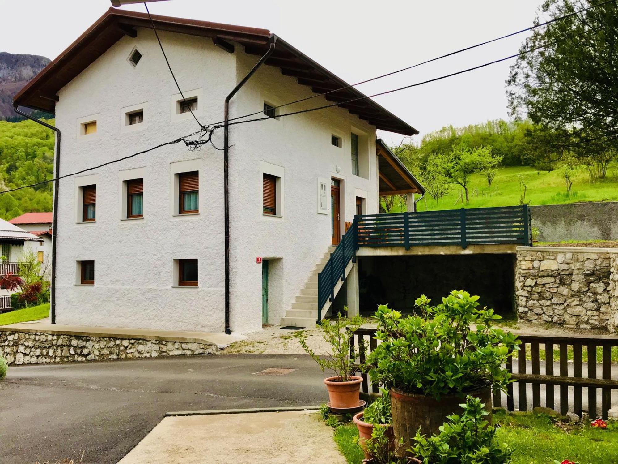 Apartma Pep Kobarid Esterno foto